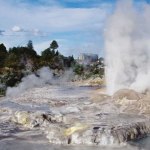 Tra i geyser della Nuova Zelanda