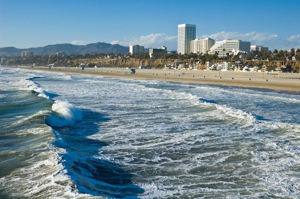 Santa-Monica-beach