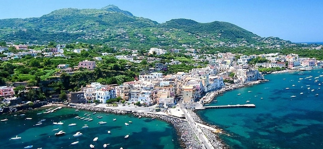 Visitare Ischia in bassa stagione: non solo terme